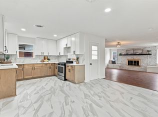 1112 Noble Ave, Carrollton, TX 75006