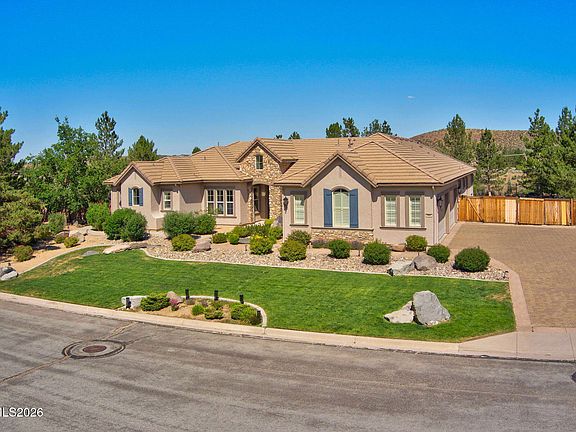 3rd image of 15000 Chateau Ave