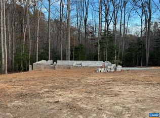 719 Waltons Store Rd, Louisa, VA 23093