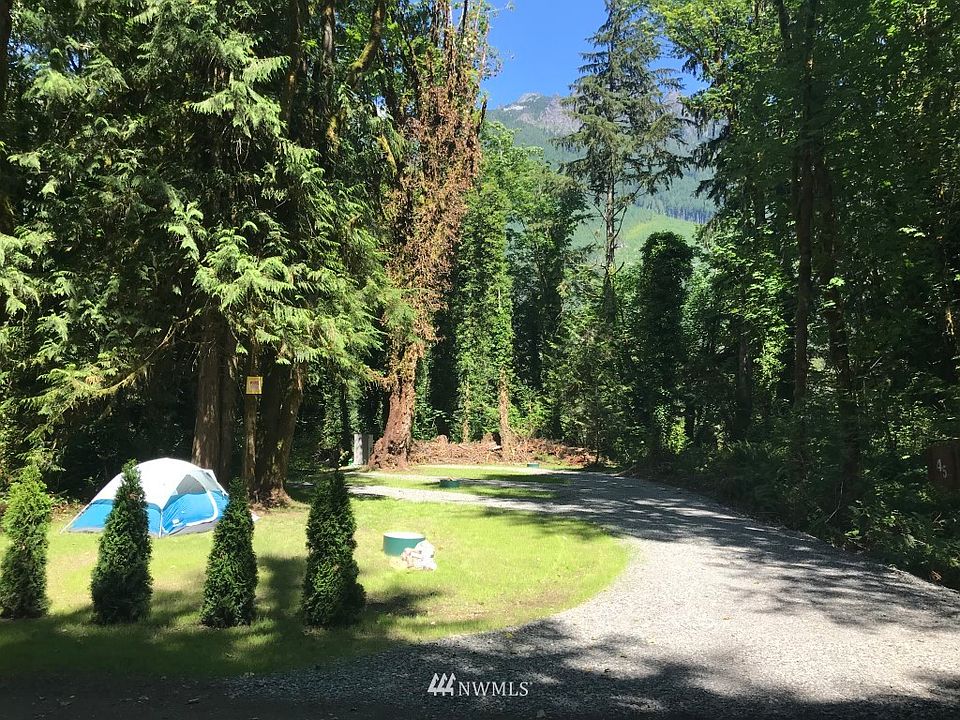 2nd image of 0 Lot 1 641st Avenue NE
