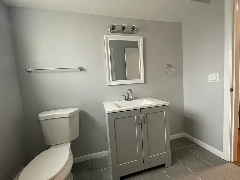 8639 W Berwyn Ave #1 — Photo 7