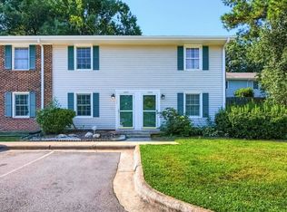 1224 Donaldson Ct, Cary, NC 27511
