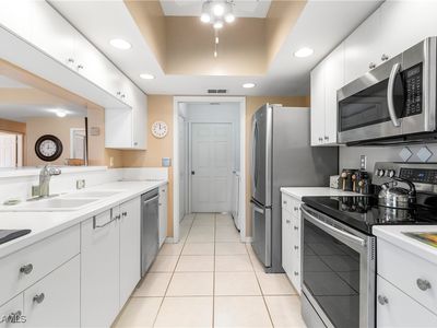 76 4th St APT 2-102, Bonita Springs, FL, 34134