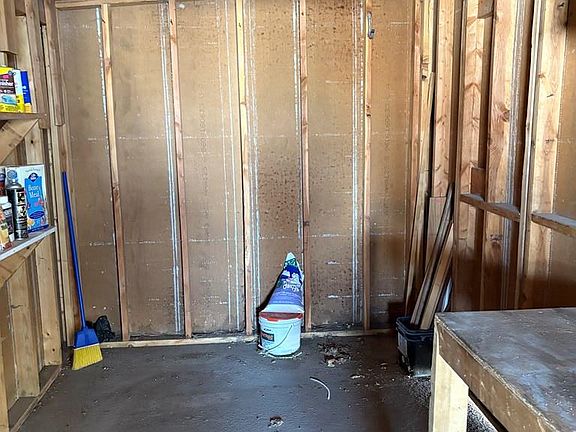 4th image of 4200 Philbin Rd Trailer 90