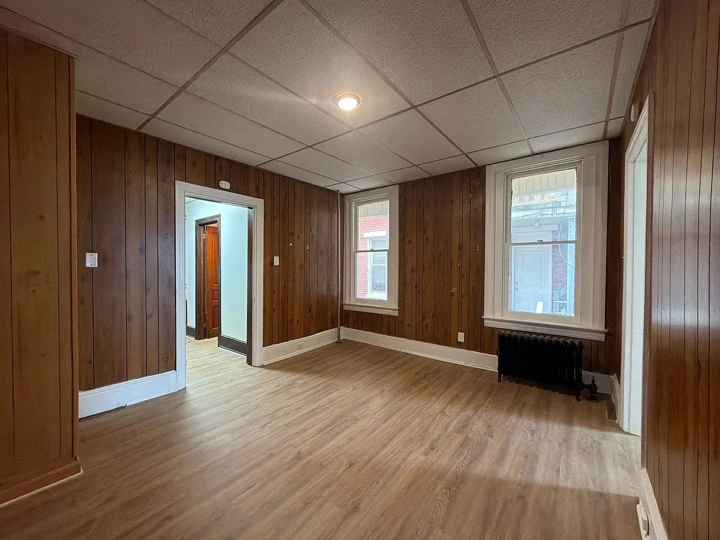 827 E Prospect St — Photo 3