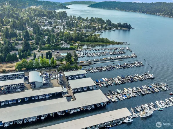 3911 Lake Washington Boulevard SE #B10, Bellevue, WA 98006