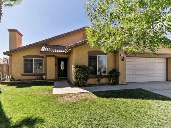 12721 Sweetwater Ct, Victorville, CA 92392