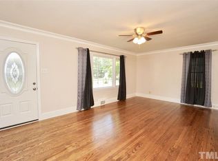 825 Eastway Dr, Henderson, NC 27536