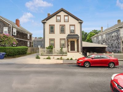 39 Smith St, New Bedford, MA, 02740