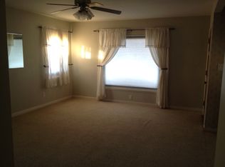 321 W Walnut St, Dixon, CA 95620