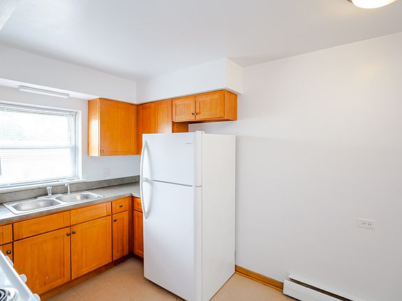 4th image of 5700 W 35th St #5700-6S