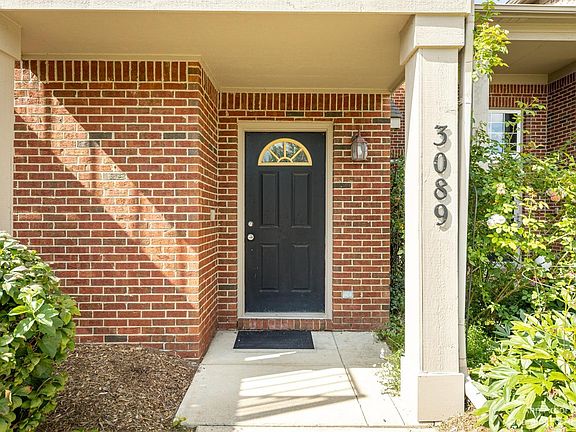 2nd image of 3089 Primrose Ln