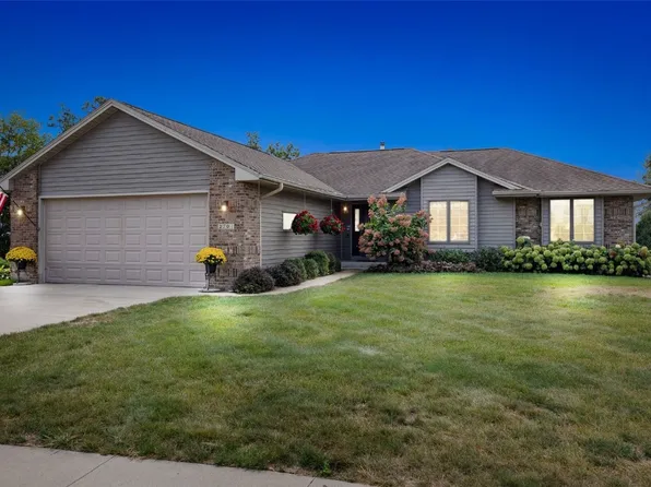 2701 Lancelot Ln NW, Cedar Rapids, IA 52405