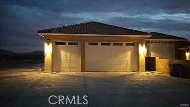 4th image of 2630 Colorado River Rd