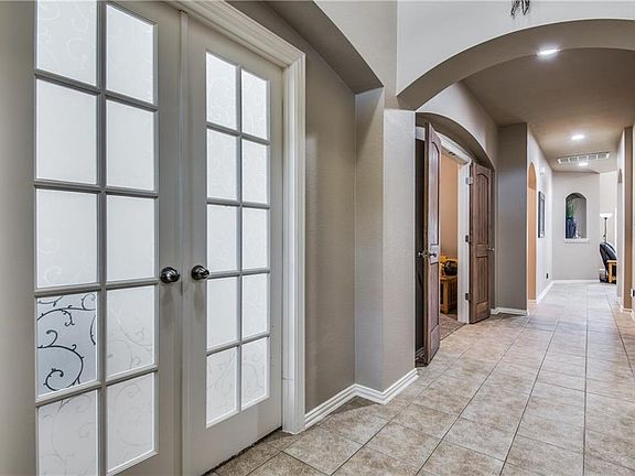 2nd image of 12552 Saratoga Springs Cir