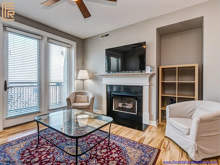 718 Trade St #813 — Photo 12