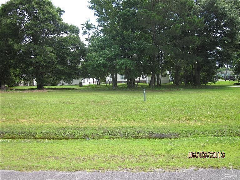 2nd image of 1098 Captains Court NE LOT 79