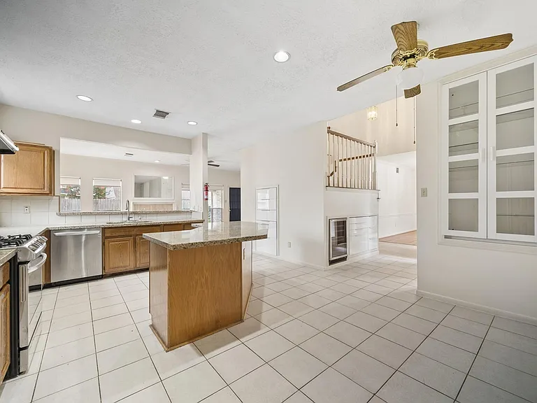 16326 Brush Meadow Ct — Photo 8