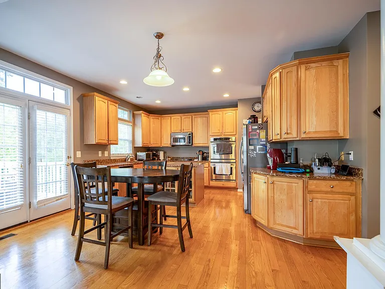 18081 Camdenhurst Dr — Photo 21