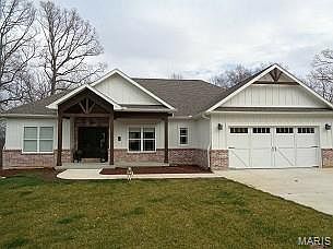 1st image of 28 Schonhoff Ln