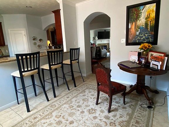 4th image of 2931 Bering Dr