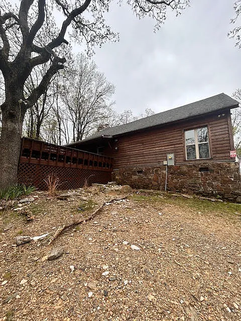 Building Photo - 2203 Stewart Rd