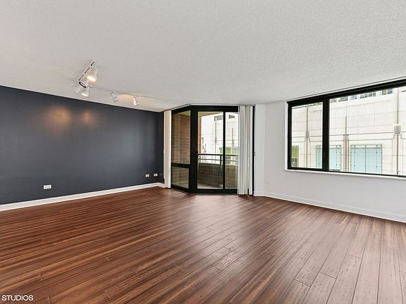 4th image of 480 N McClurg Ct APT 616