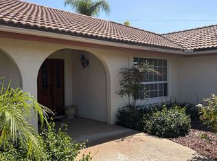 4452 Ramona Dr, Fallbrook, CA 92028