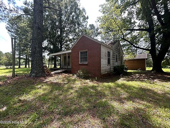 2nd image of 684 Pilson Road