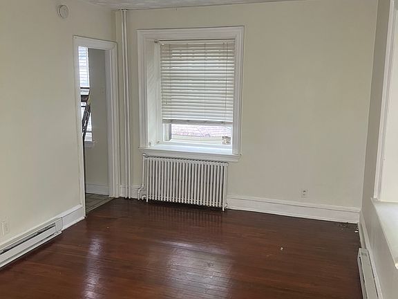 2nd image of 229 W Harvey St #3