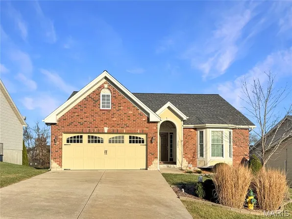 2281 Dukes Way, Washington, MO 63090