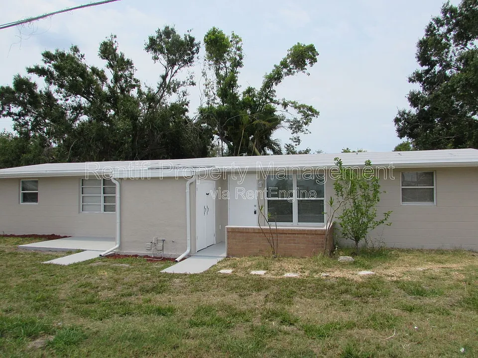 23025 Gulfcoast Ave