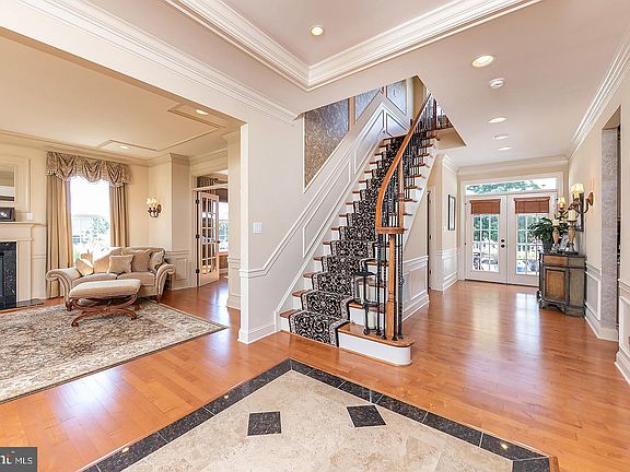5th image of 109 Wheatley Blvd