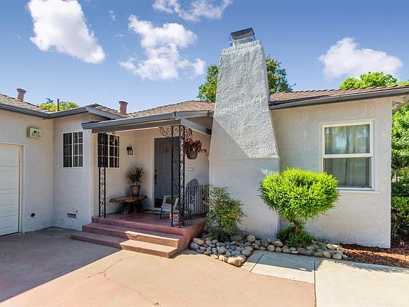 2nd image of 2411 N Adoline Ave