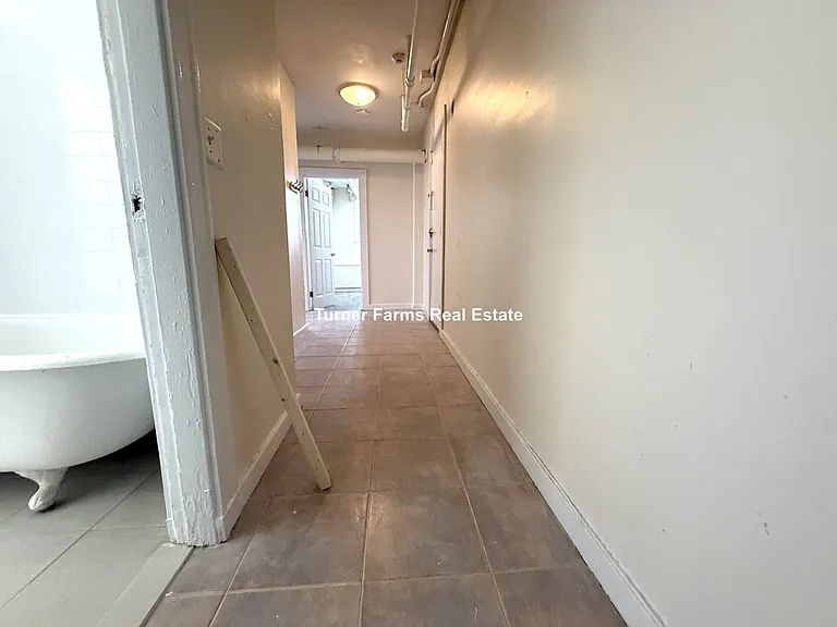 524 Cambridge St #1F — Photo 18