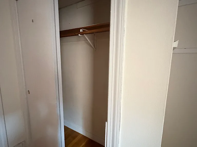 27 Melrose St #4A — Photo 15
