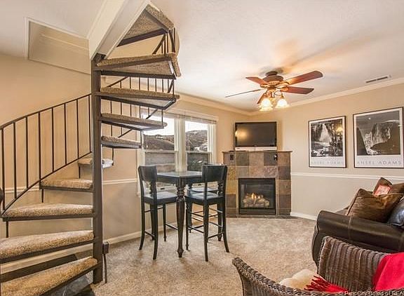 3rd image of 1150 Empire Ave #46