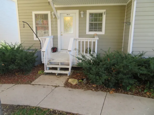 2051 Lisbon Rd APT D, Morris, IL 60450