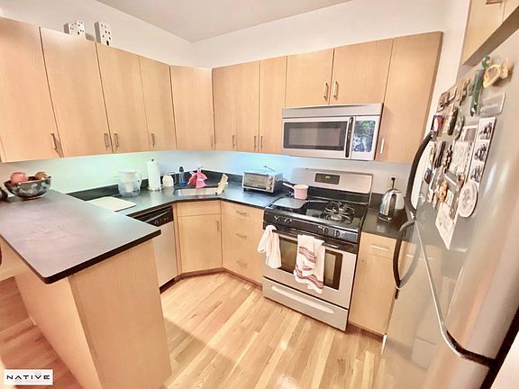 5th image of 645 Leonard St APT 3F