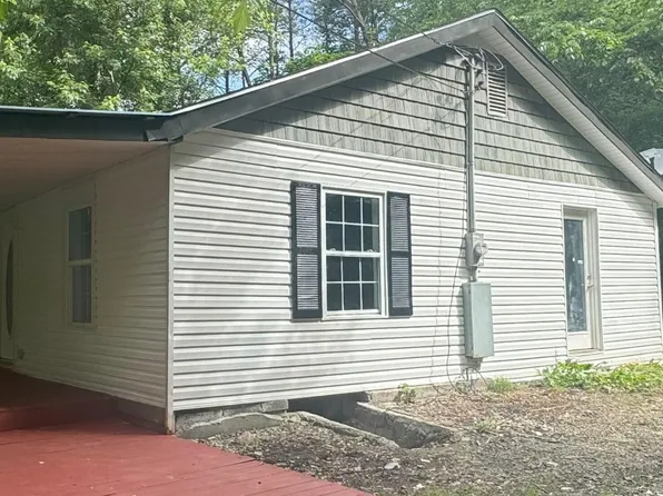 3900 Roberts Rd, Corryton, TN 37721