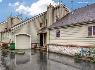 13213 SW Summerwood Dr, Tigard, OR 97223