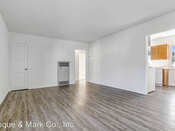 4th image of 1034 5th St APT F