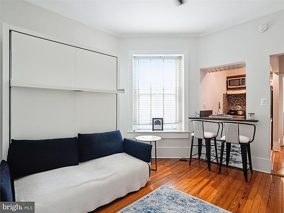 4th image of 1657 31st St NW APT 108