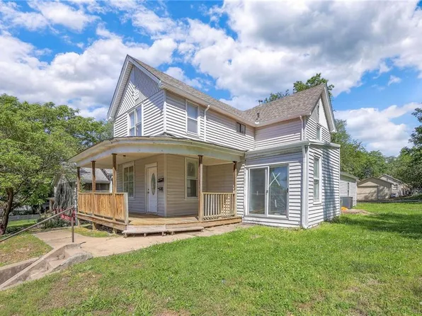 510 Kiowa St, Leavenworth, KS 66048
