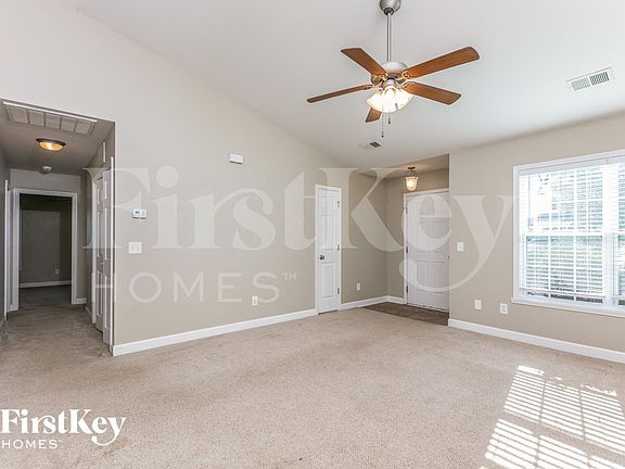 4th image of 5810 Sycamore Glen Rd