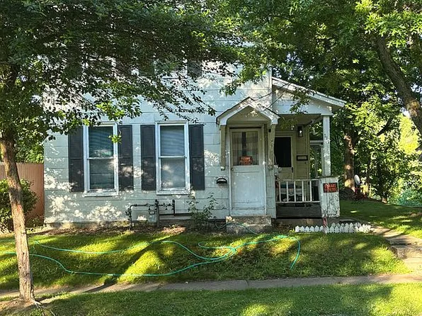 111 Fairview Ave, Jamestown, NY 14701