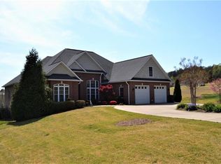 3977 1st Ct, Morganton, NC 28655