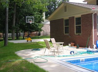1224 Smoketree Dr, Beech Grove, IN