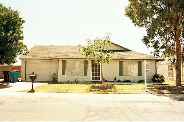 1st image of 1441 N Tonopah Drive