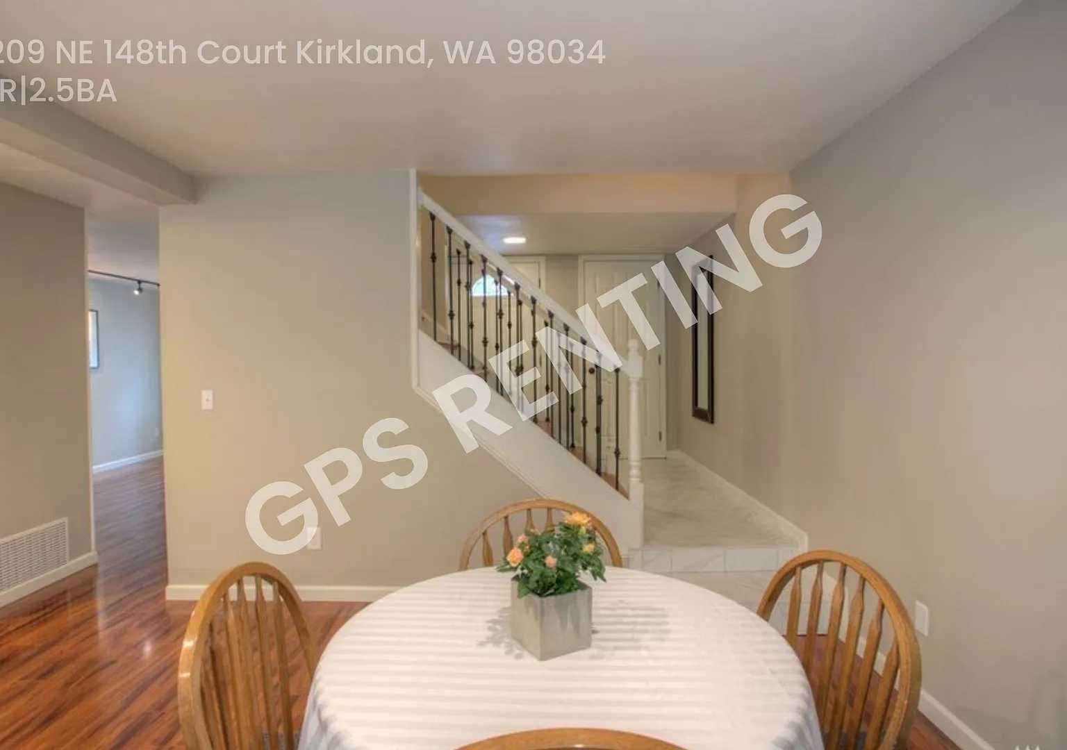 Fully Remodeled Kirkland Gem in an Unbeatable Location! — Photo 3